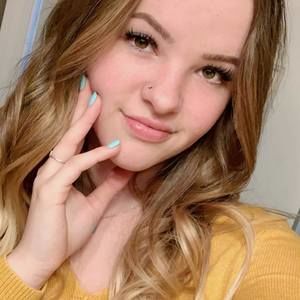 Meet your Posher, Briana